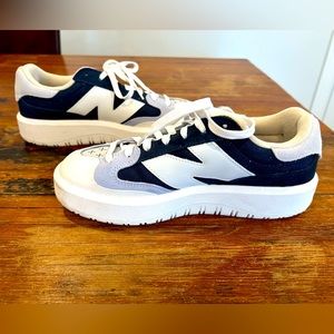 New Balance CT302 - unisex sizing men’s 8 women’s 9.5.